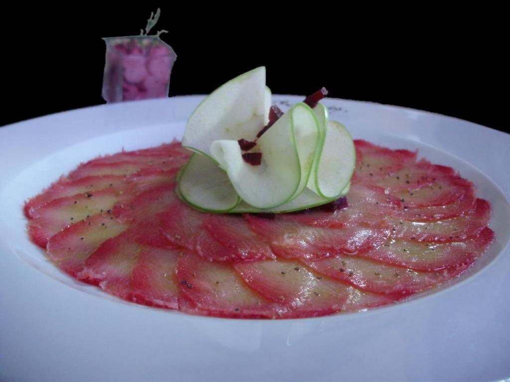 Hotel Restaurant Tivoli - Basel Airport Huningue Kültér fotó